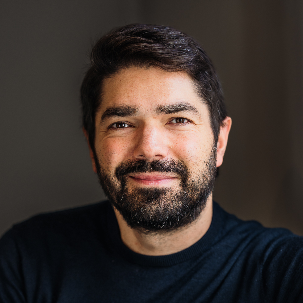 Frédéric De Francqueville - Consultant digital senior - Stratégie UX SEO / GEO