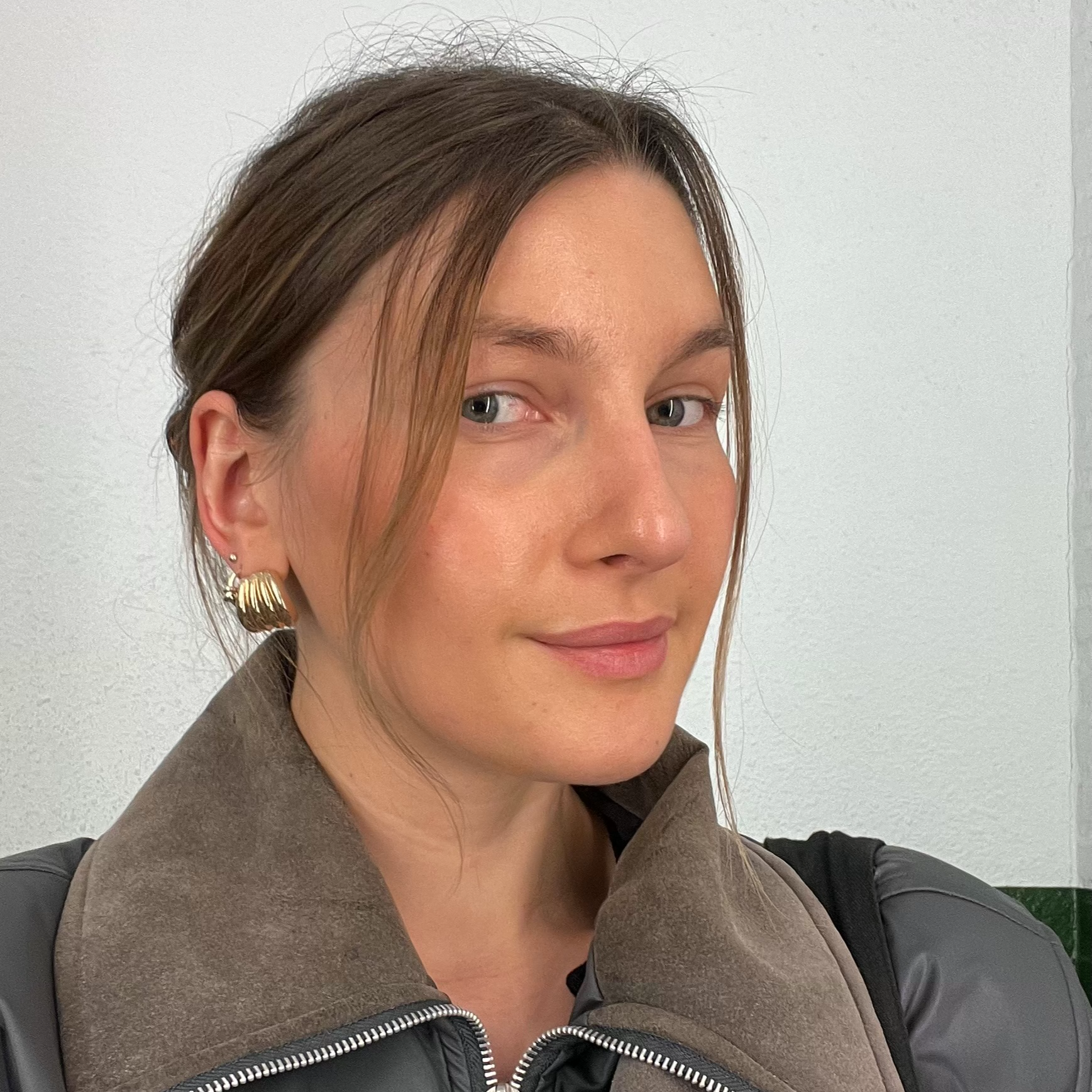 Laura C.