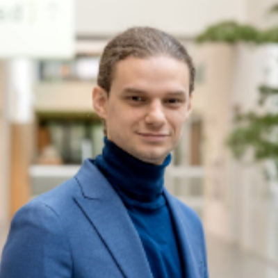 Adrien  - Project Manager in Finance, Data & Transformation