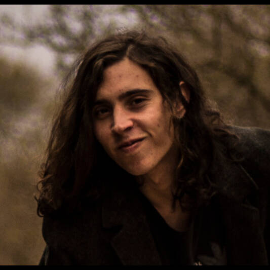 Franco Frete - Productor Musical, Técnico en Sonido, Artista.