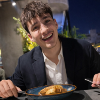 Eliott Deper