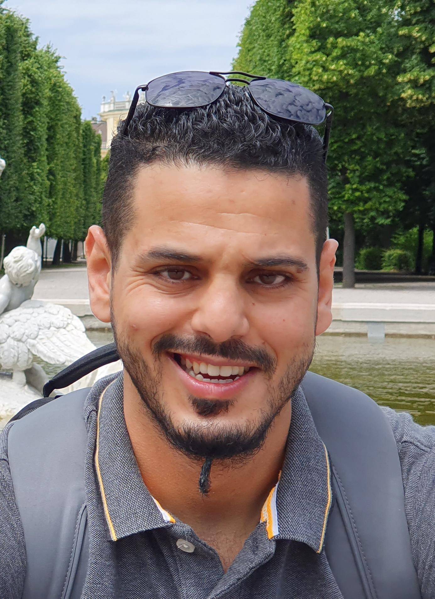 Salmen Hitana