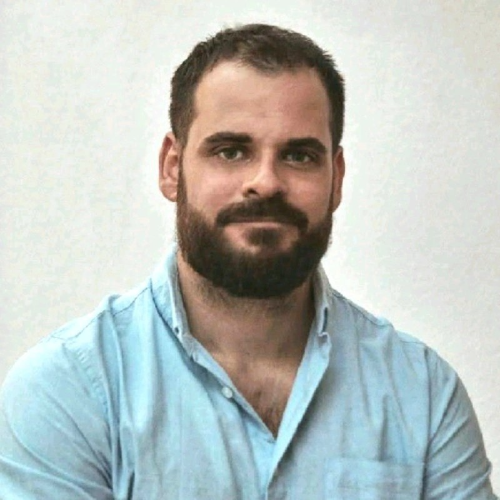 Julian Valdez - Digital Marketing Specialist