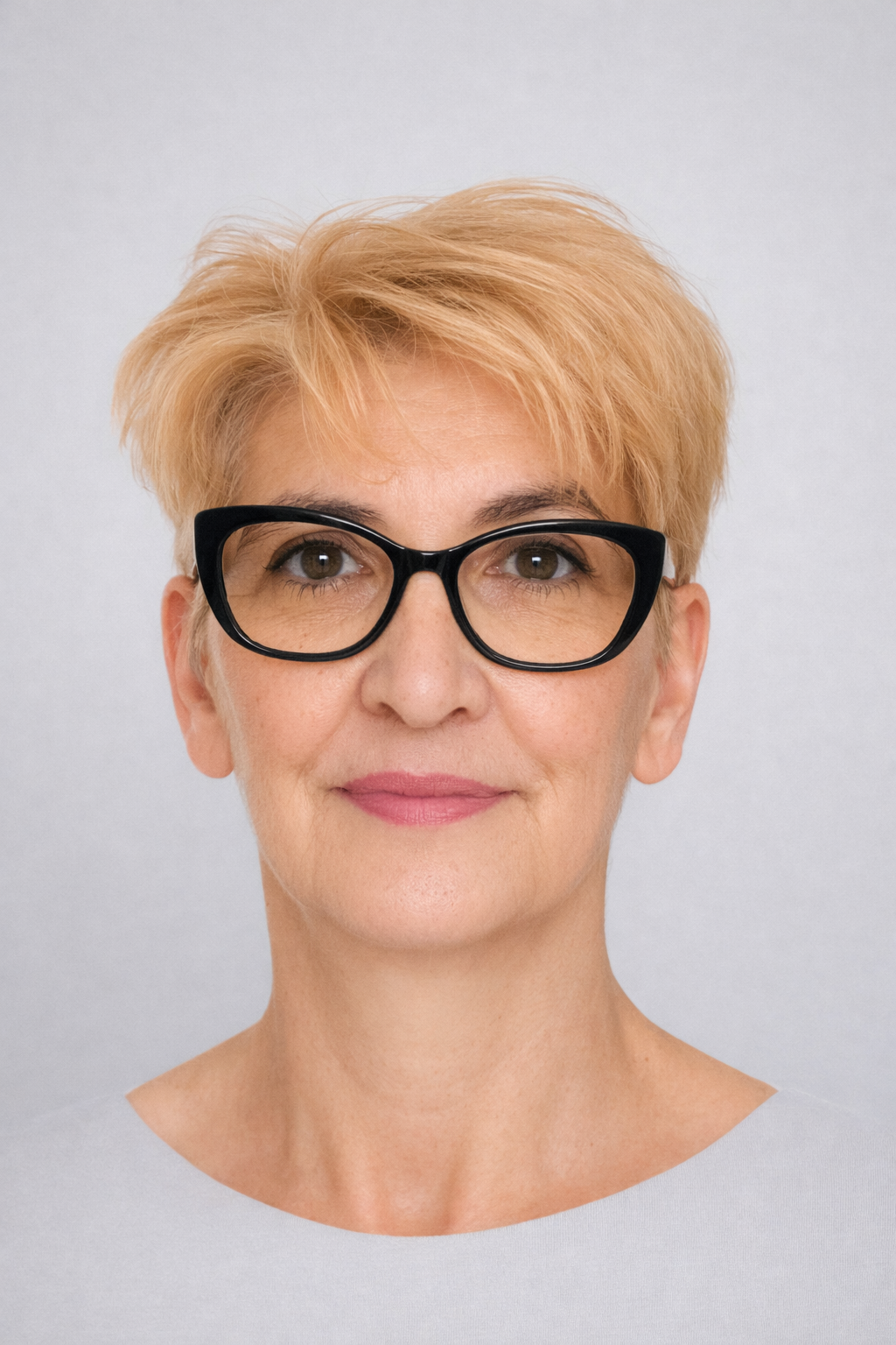 Geneviève C. - Assistante administrative polyvalente – Renfort fl