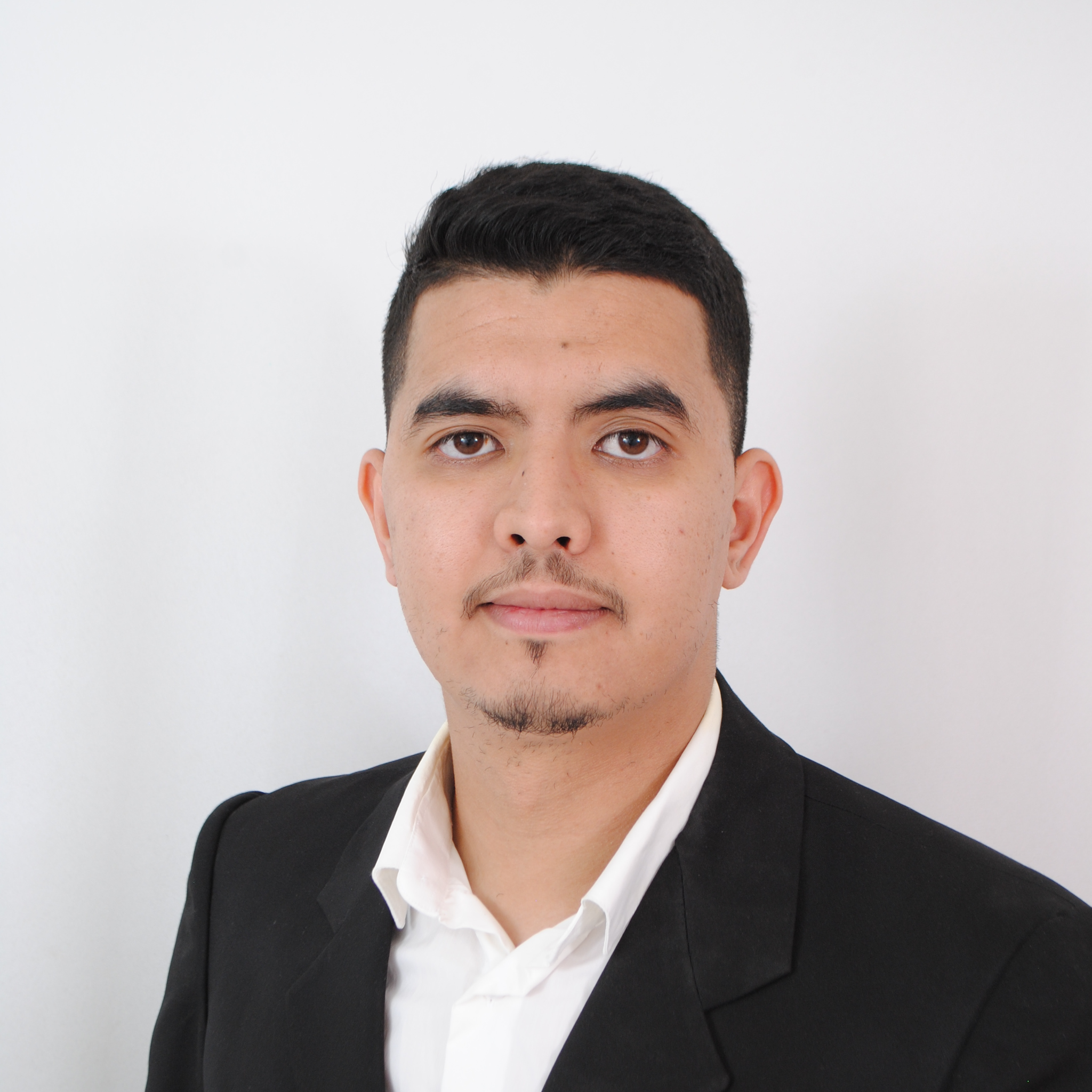 Aimad Guallal - Data Engineer | Spécialiste Big Data, ETL , IA