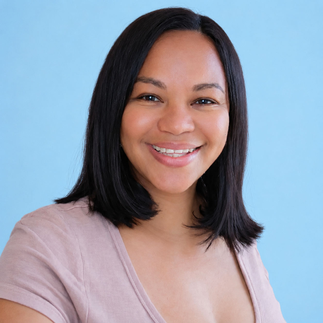 Aina Andriandrefy - Service Client -Relation Client E-commerce