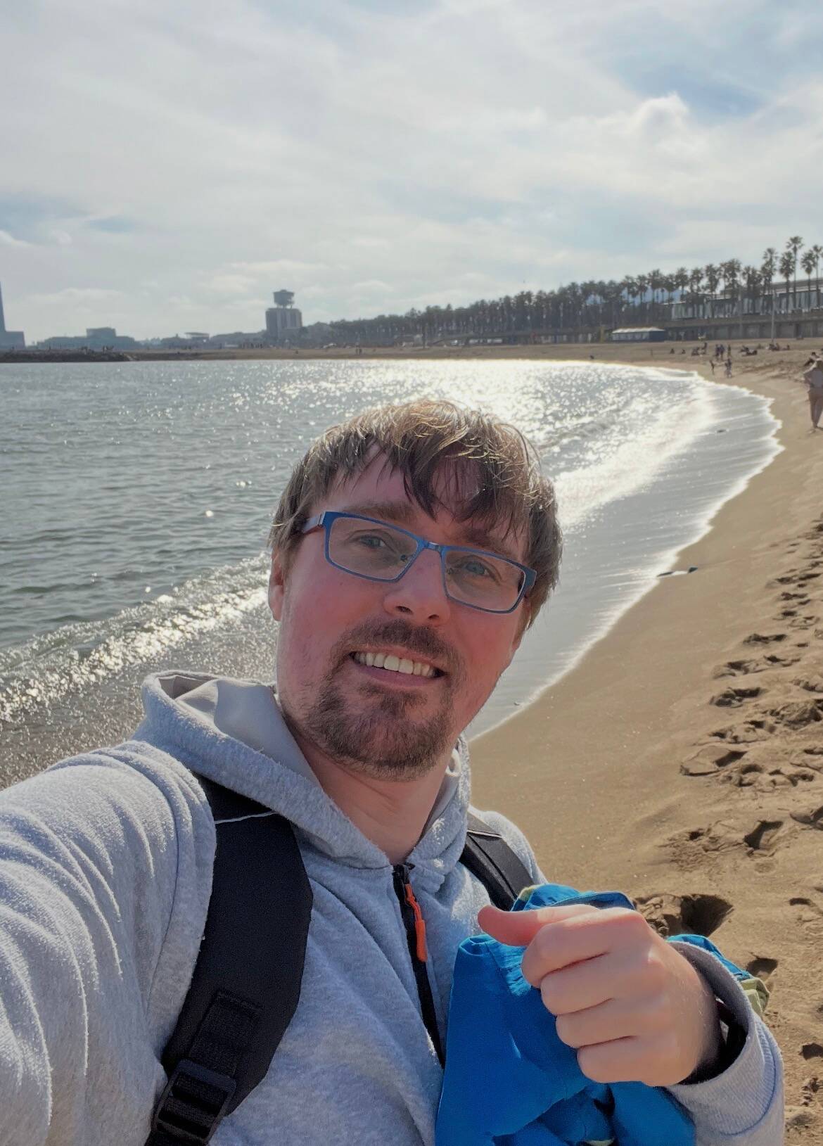 Андрей P. - Senior iOS Developer | Swift • SwiftUI • UIKit • C