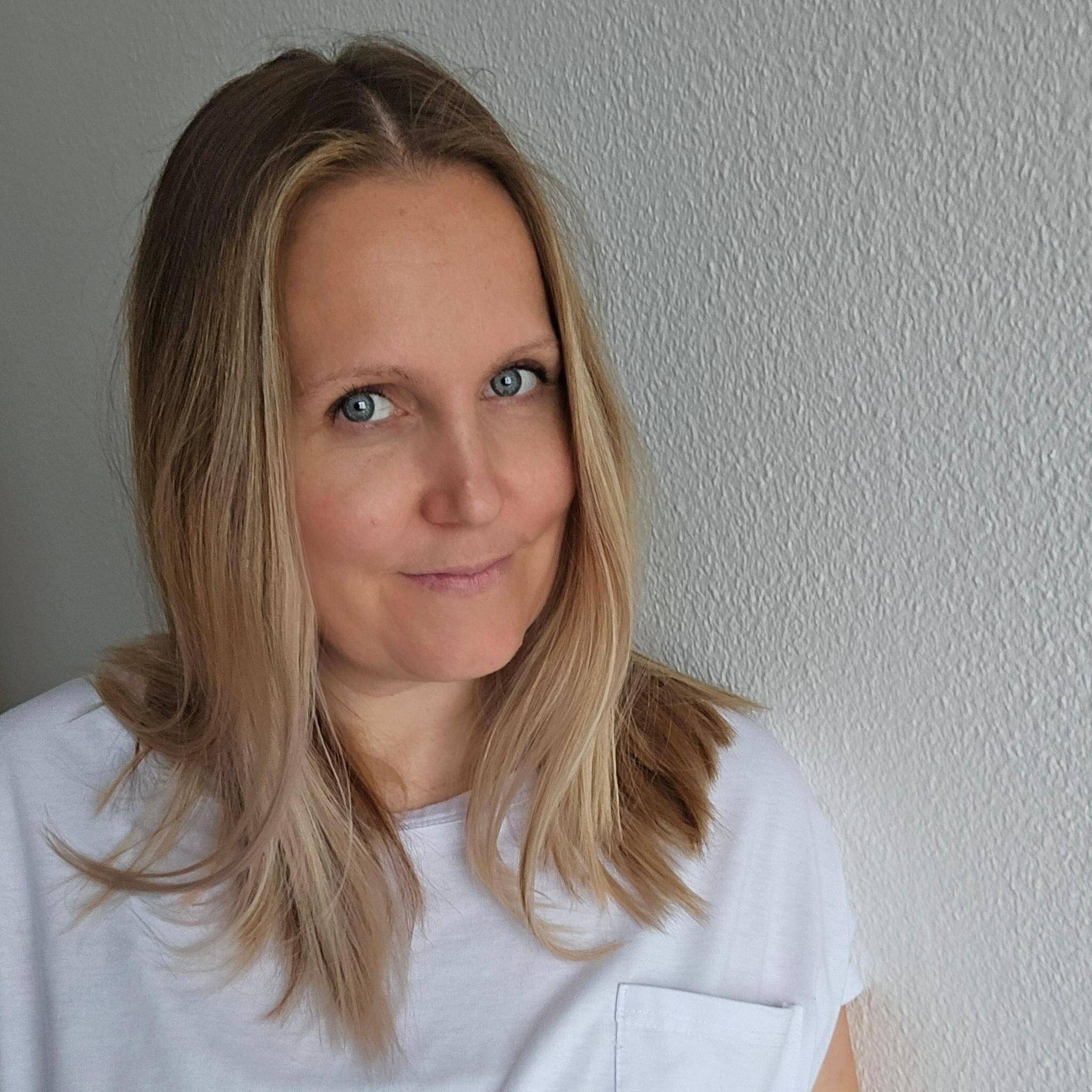 Jennifer H.