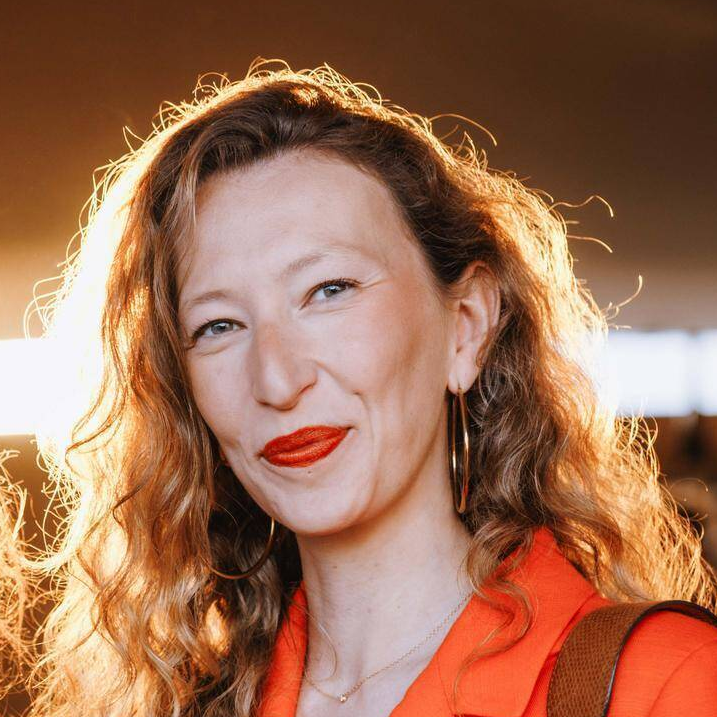 Jeanne Tharreau