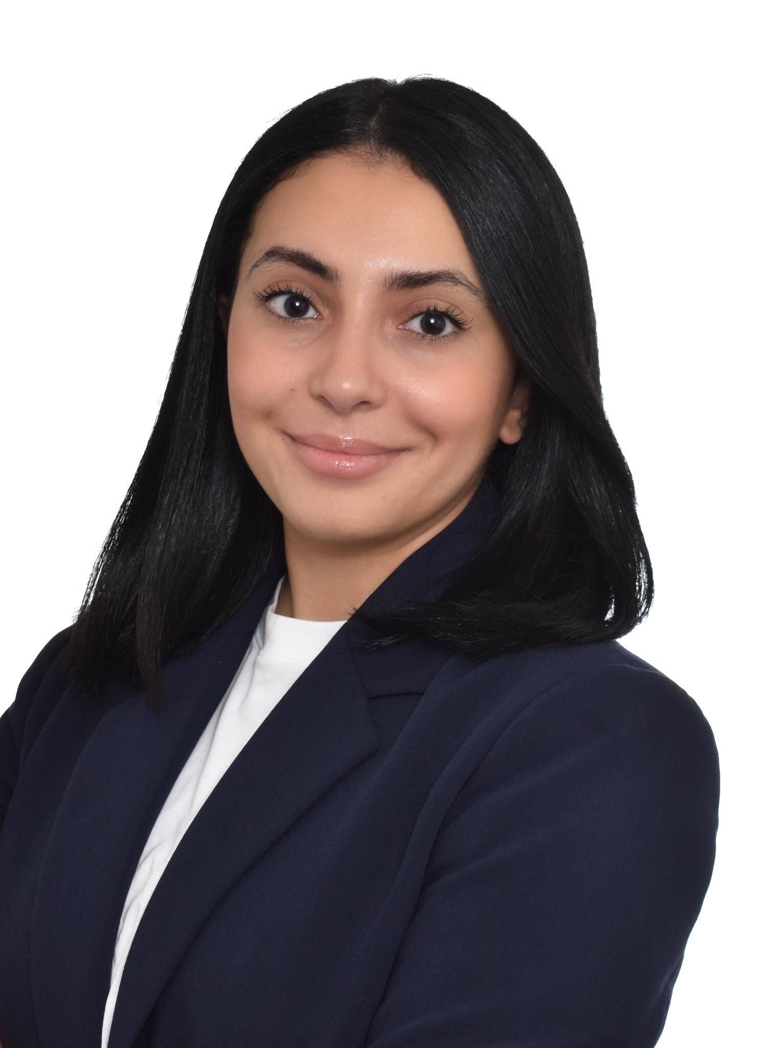 Rislane G. - Consultante en communication - Finance et Tech