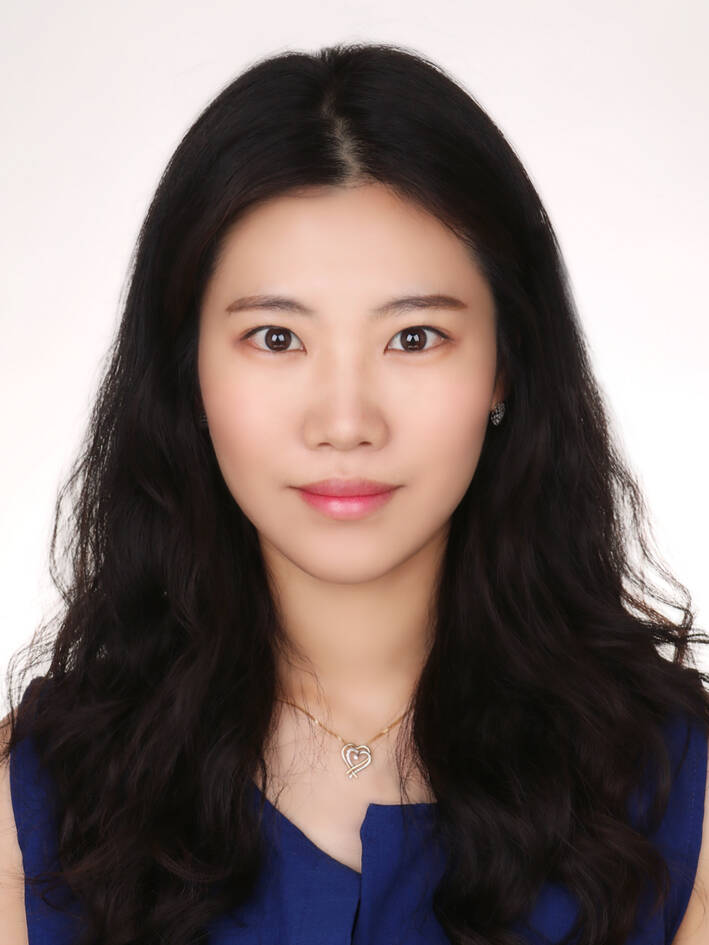 Nieun L.