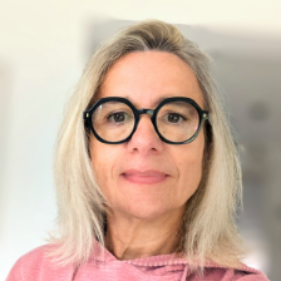 Christelle L.