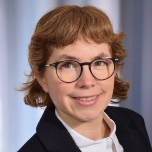 Christina Holzmueller