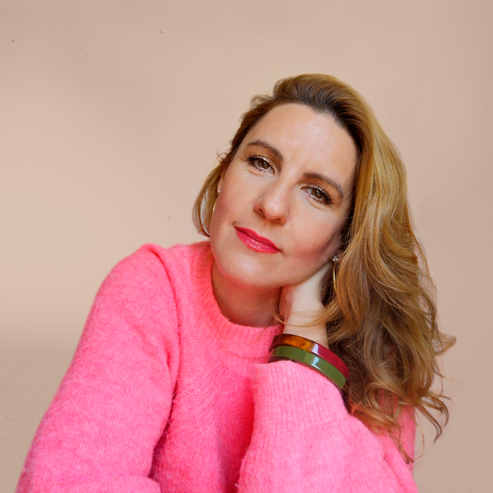 Victoria Soriano Muñoz - diseño gráfico + ilustración + branding+ editorial