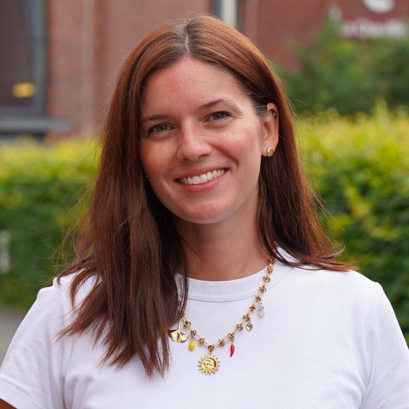 Mathilde K. - Chef de projet marketing | Créatrice de contenus