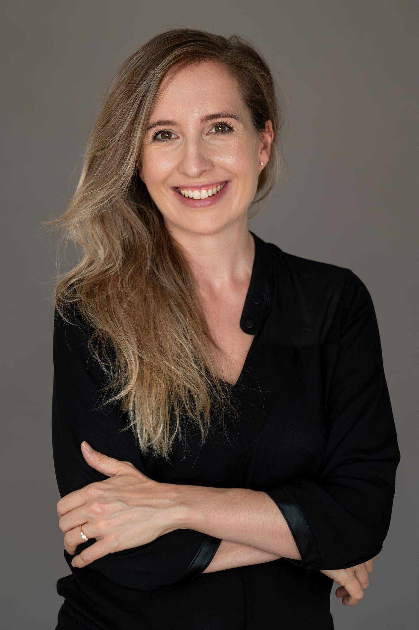 Virginie E.