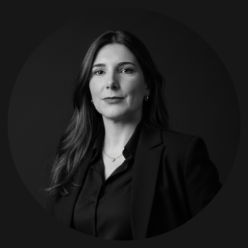 Cristiane Bunn - Professional Transitioning to Salesforce | CRM | S