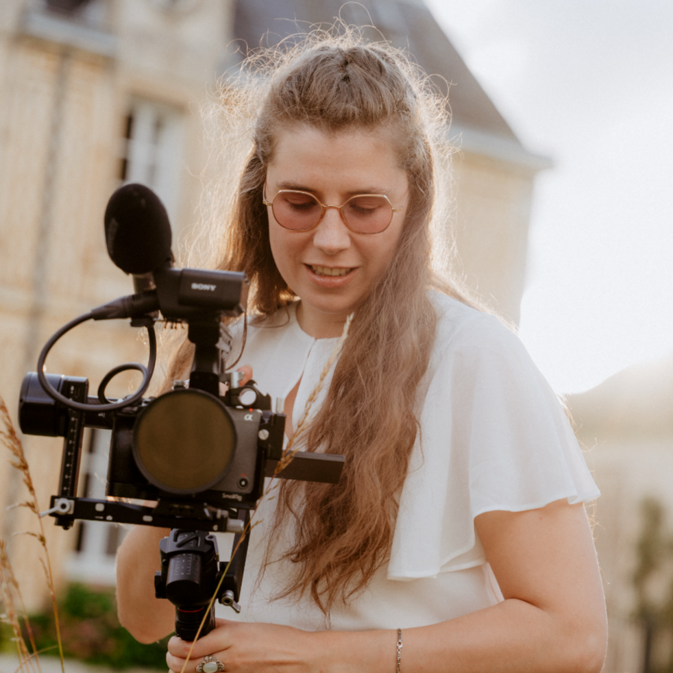 Jeanne A. - Vidéaste et Photographe