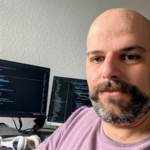 Farshid Ansari Dezfuli - Fullstack Developer PHP/JS | WordPress | React