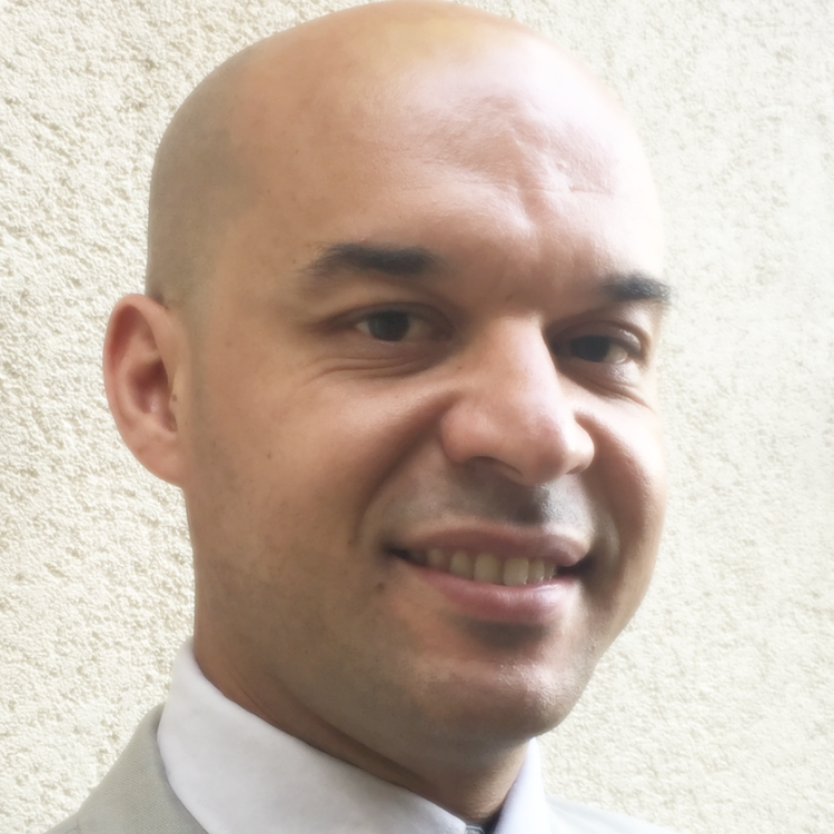 Chabane D. - RTE | Coach Agile | Certifié SCRUM et SAFe SPC