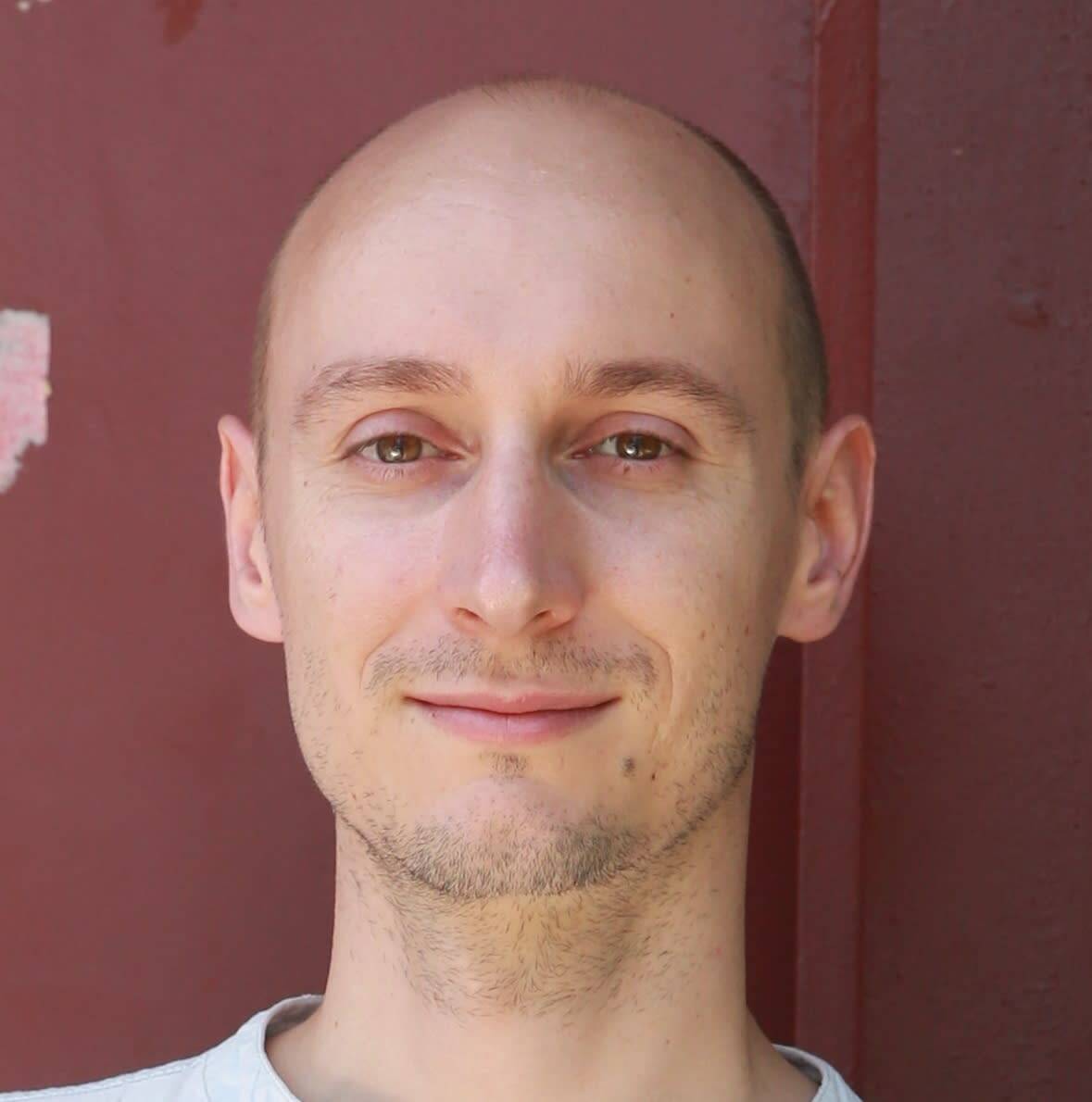 Arnaud R.