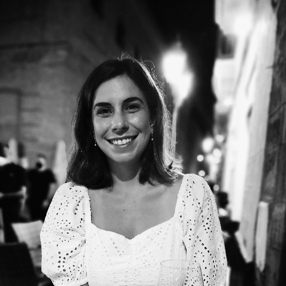 Carlota Calderón