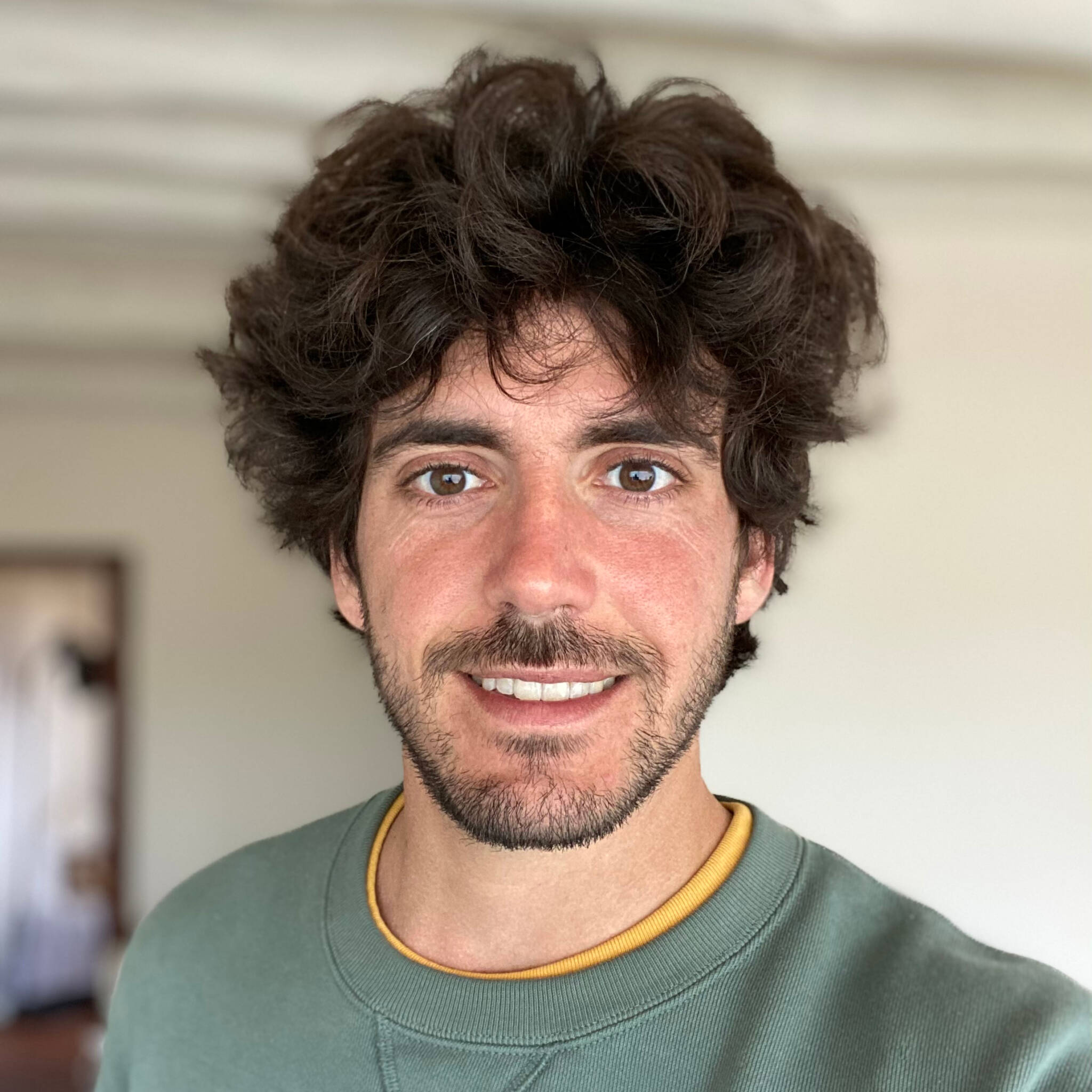 Bernat Garcia Oller - Diseñador Gráfico, Branding y Packaging