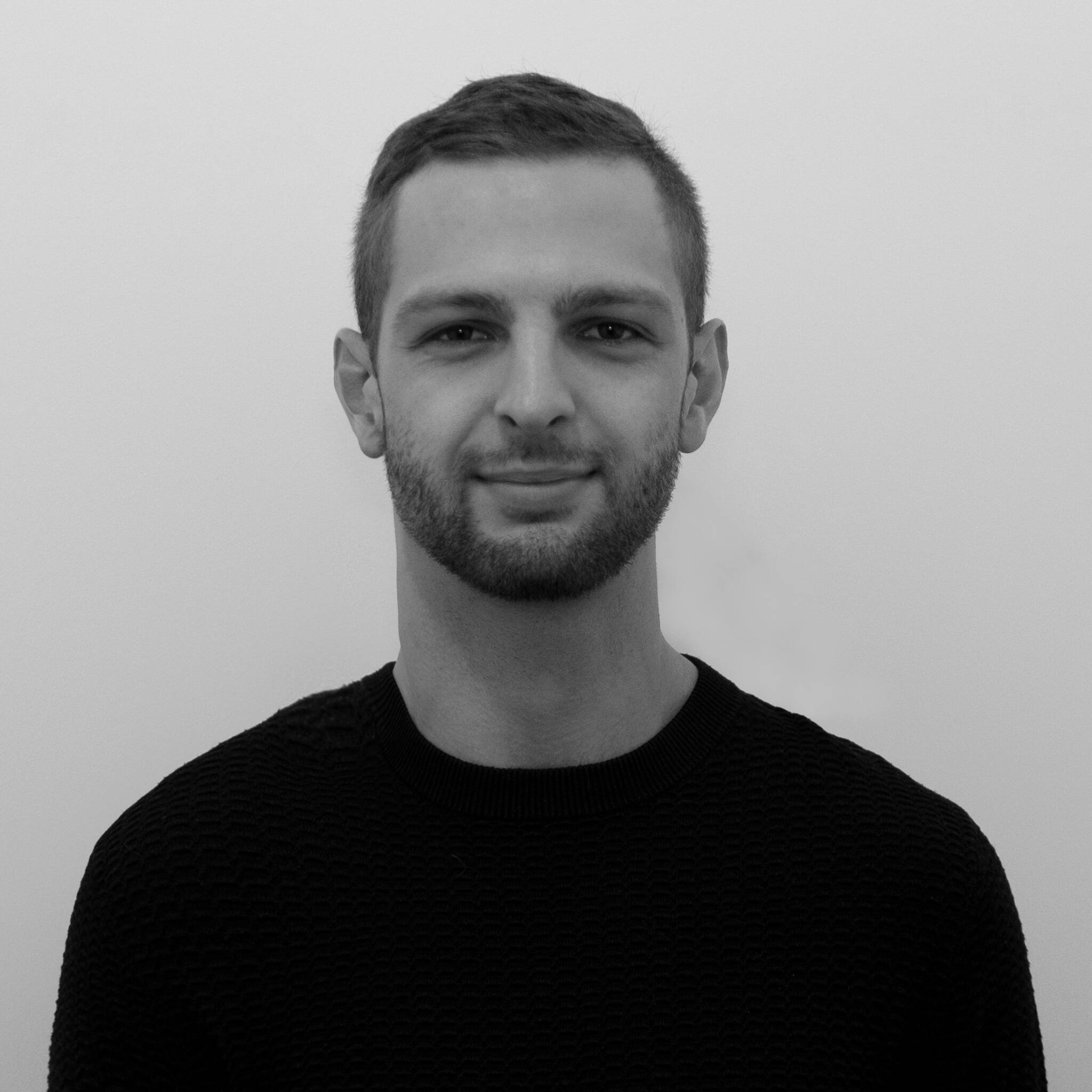Mathieu Molard - Graphic & Motion design / Photo & Video / Socials