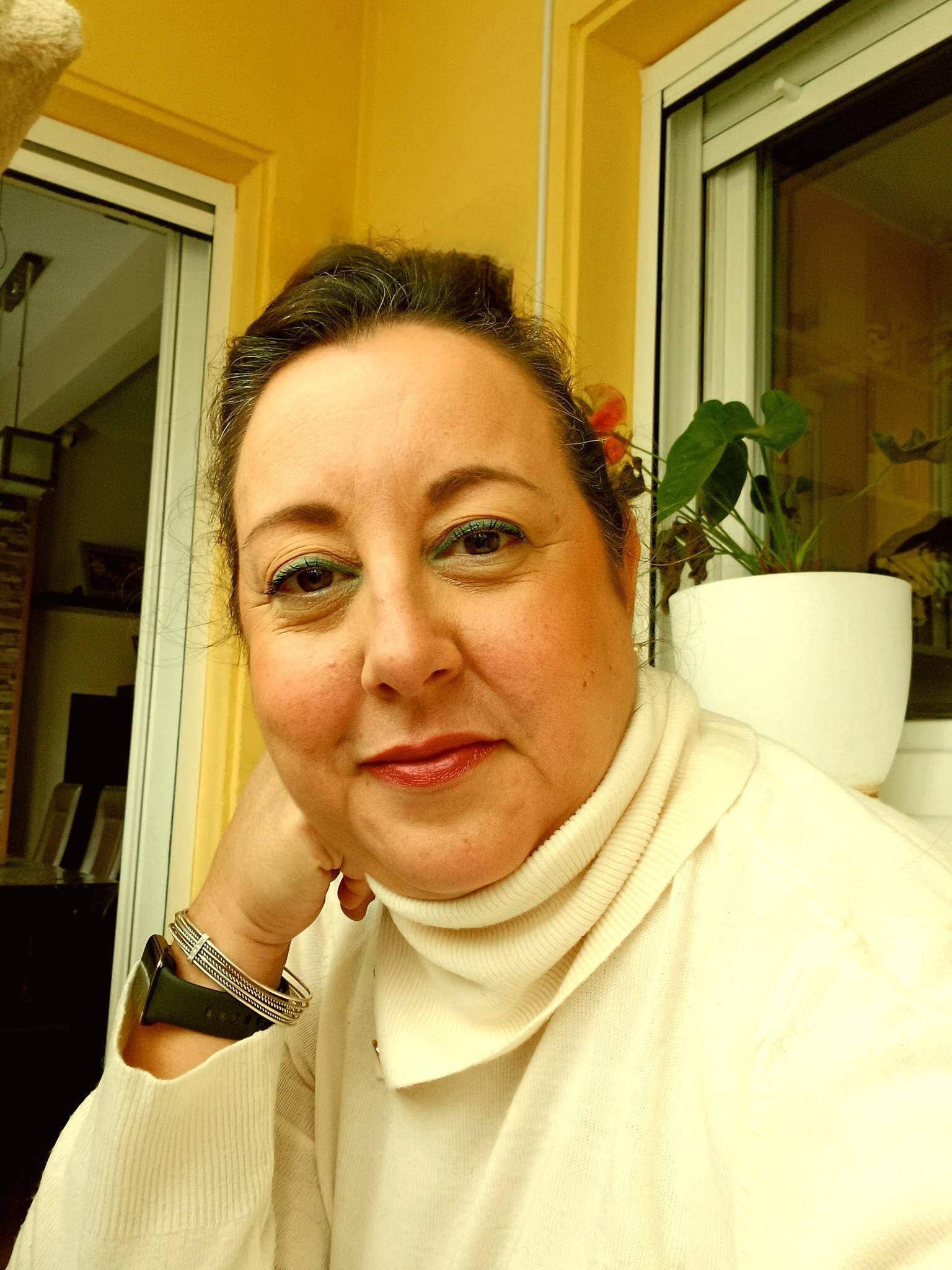 Ruth Hurtado García - Asistente Administrativa Virtual