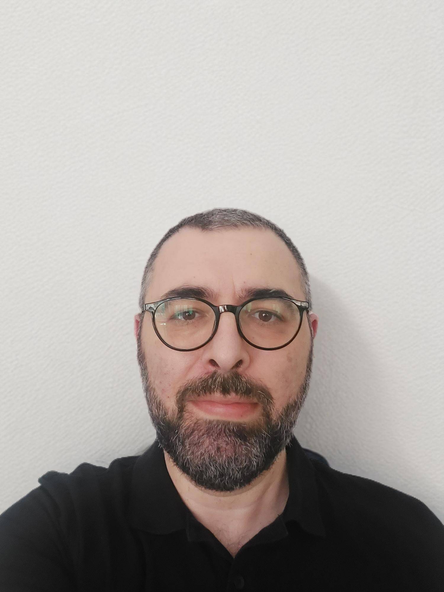 Stratis Oxypteros - Web Developer