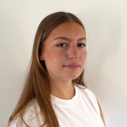 Bleuenn Coatrieux - Communication, montage, gestion réseaux sociaux