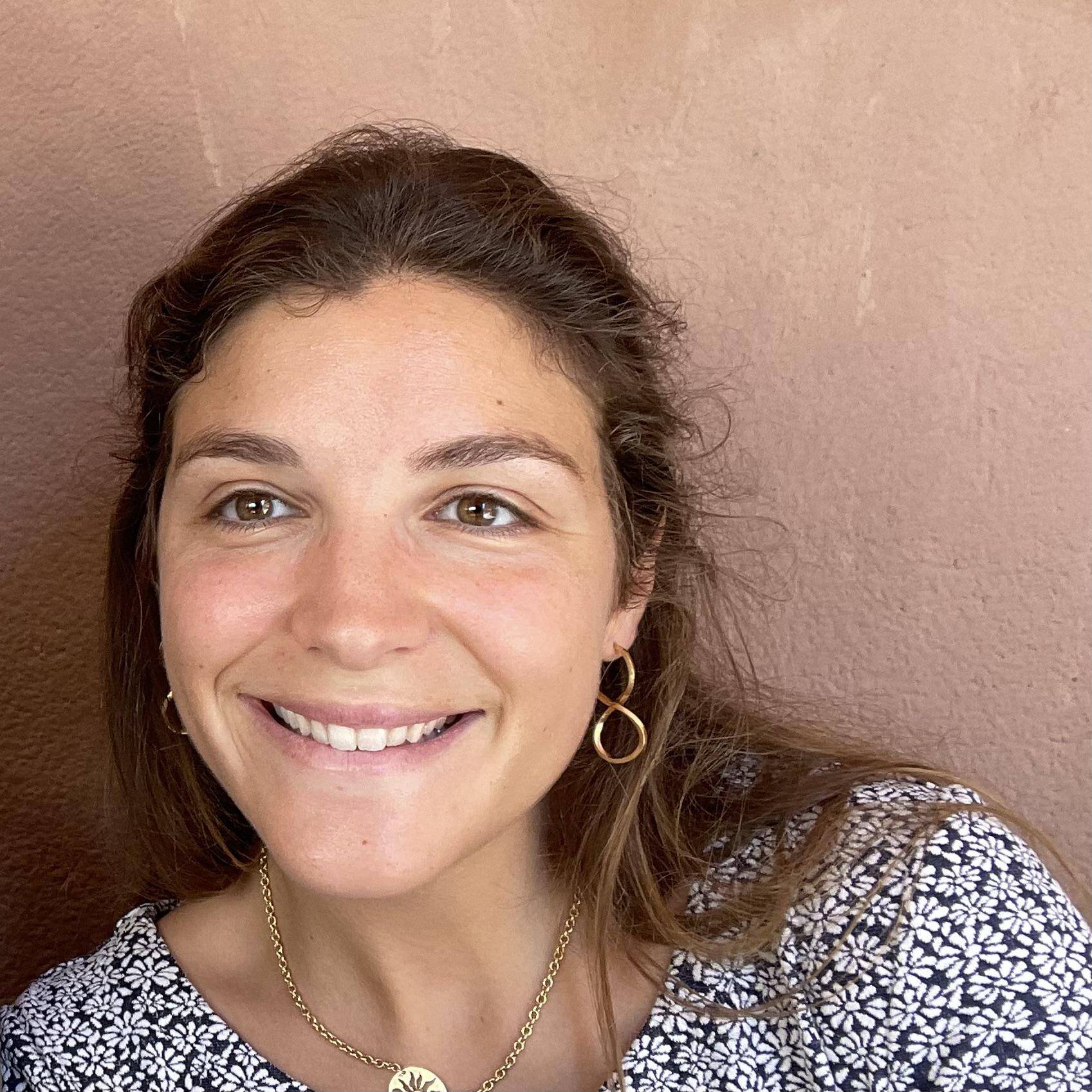 Emmanuelle P. - Marketing & Gestion de Projet