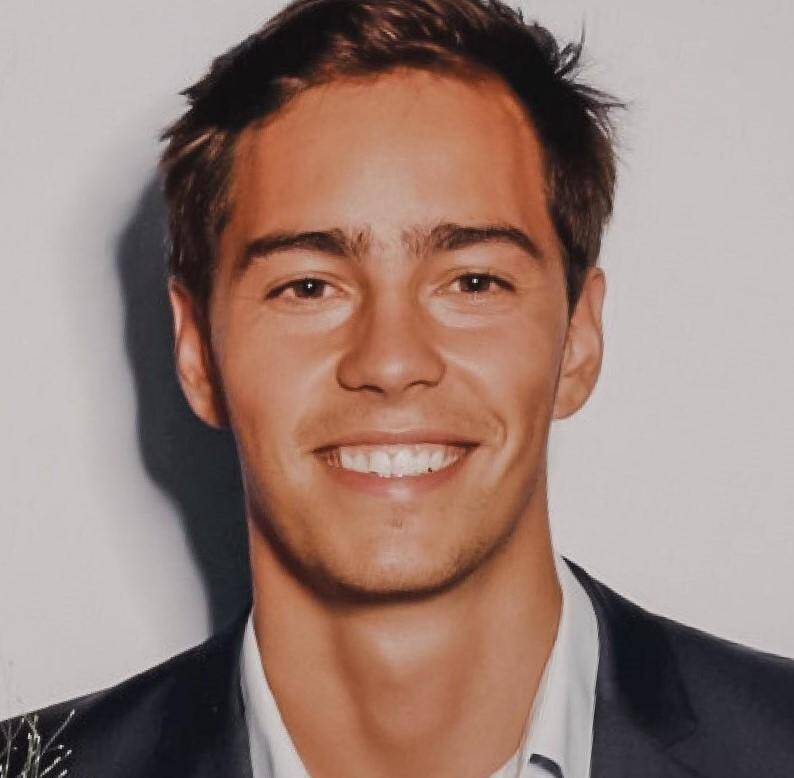 Arnaud De Follin