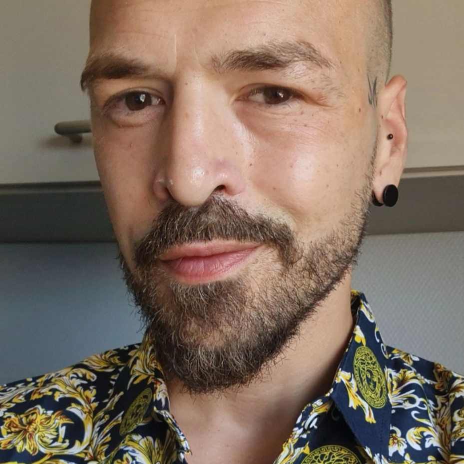 Nicolas Schmidt