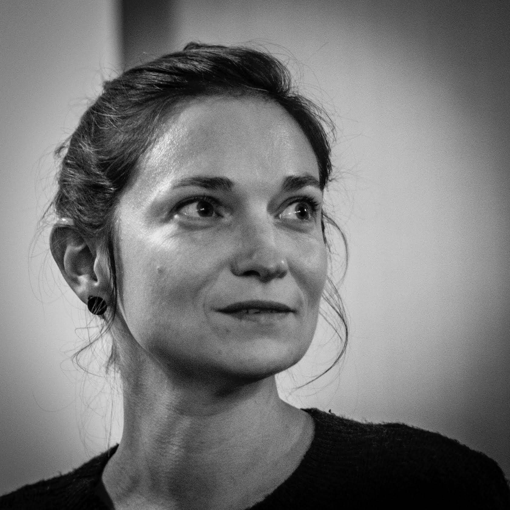 Marion Floris - Communication - Surdiffusion - Assistanat