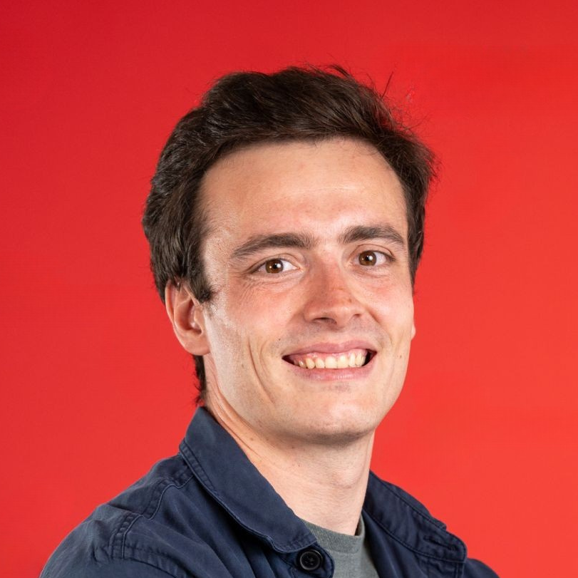Romain Malengrez - Product Designer | UX/UI | Figma | Lovable