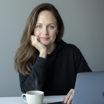 Michaela Munitzk - B2B Marketing Consultant