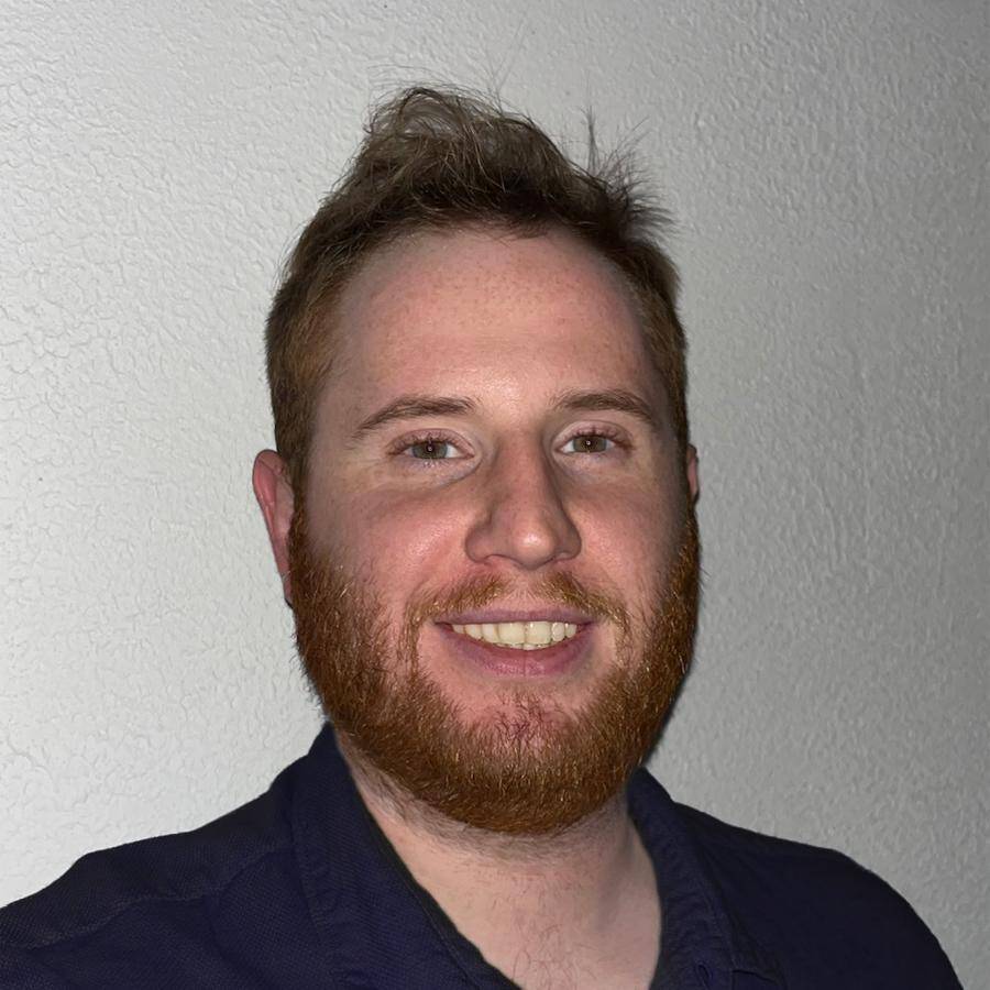 Nicolas G.