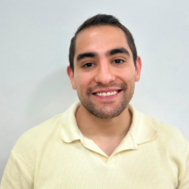 Daniel Ramírez - Graphic Designer