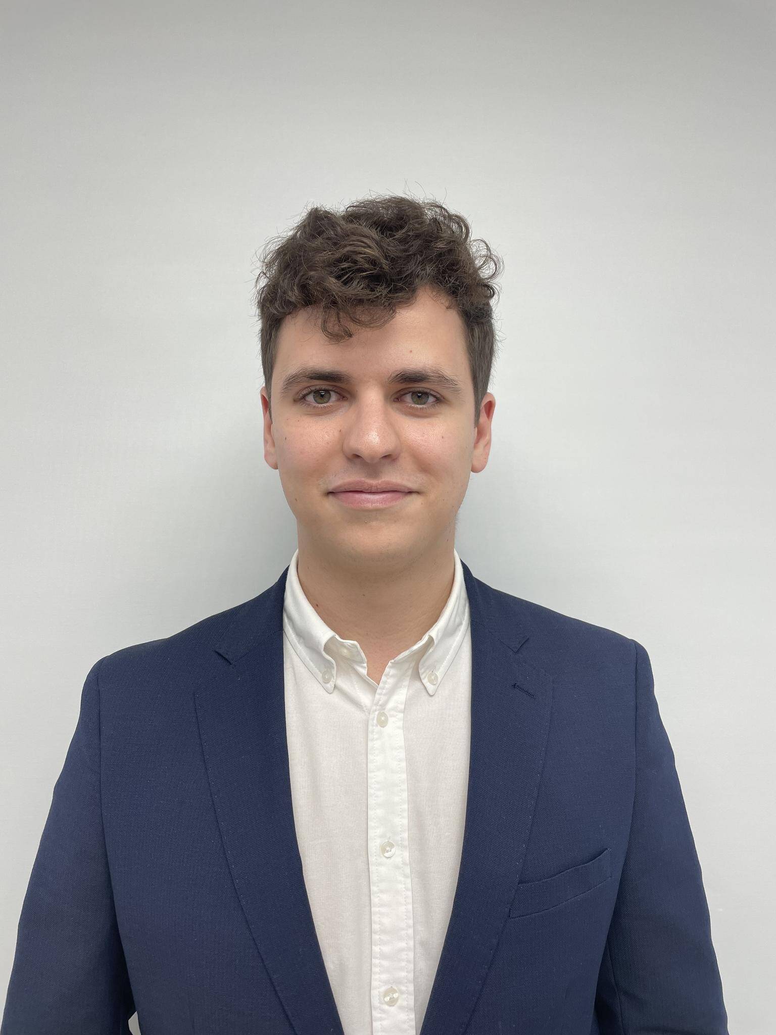 Sergio  - Desarrollador de Power BI / Excel / SQL / Python