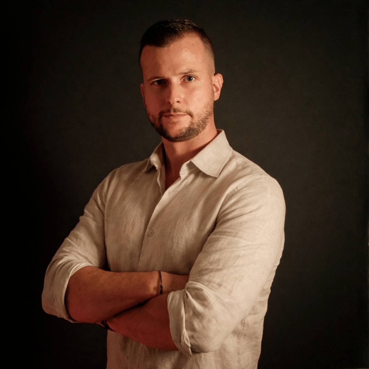 Nicolas Ogier - Expert marketing - influence - réseaux sociaux ⚔