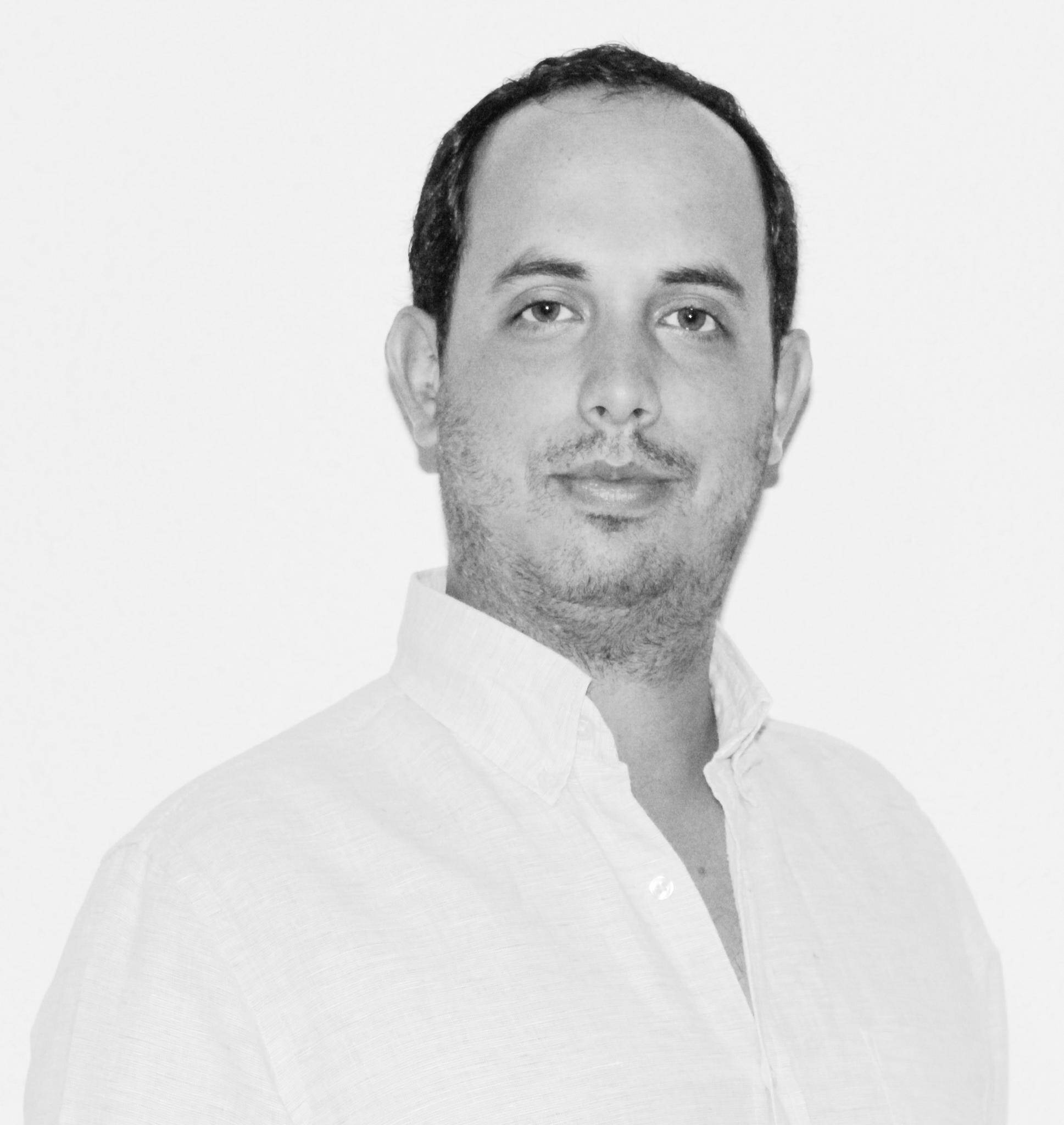 Carlos Esquivel
