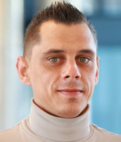 David S. - DevOps Engineer für Azure DevOps & CI/CD