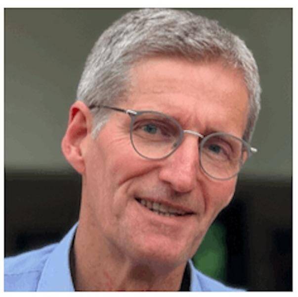 Yves  - Directeur programme - Stratégie transfo numérique