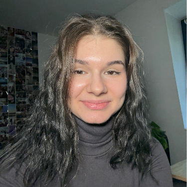 Elena T