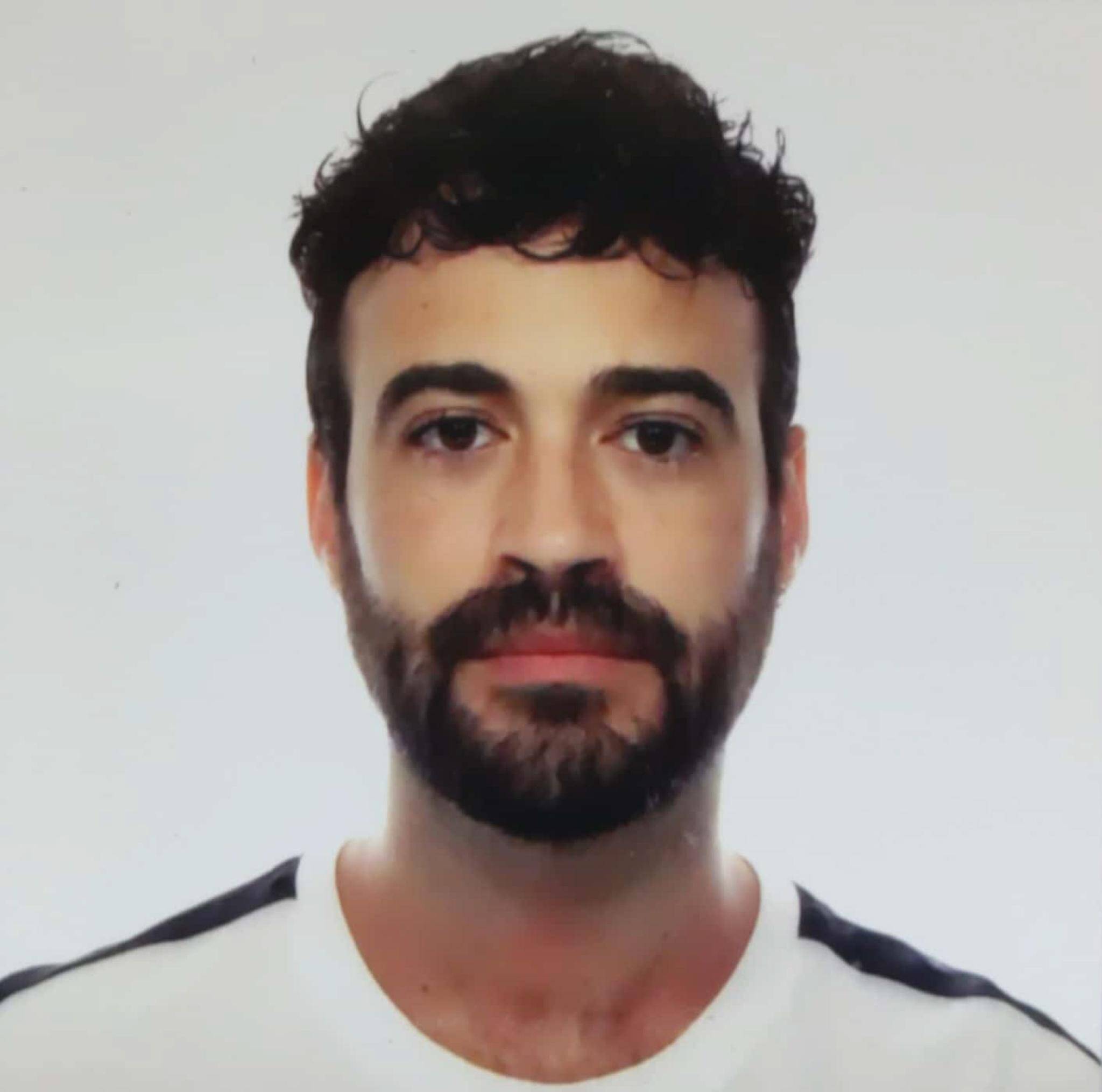 Alejandro H.