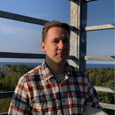 Ivan Razin - Product & UX/UI Designer