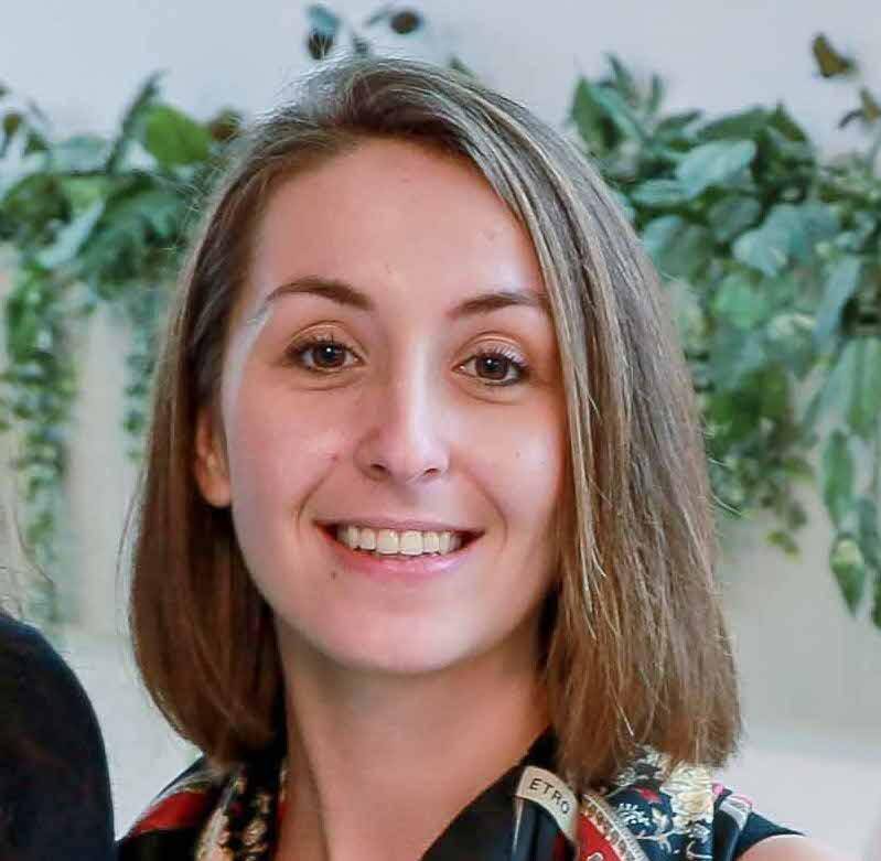 Inès Znidah - Business Developer