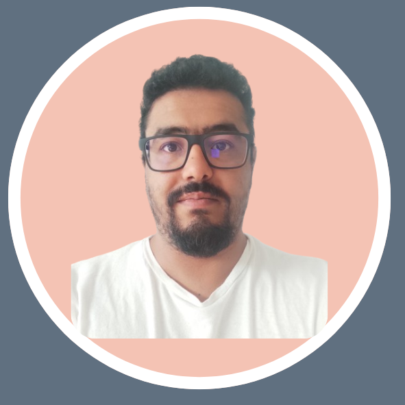 Nacim  - Développeur Full-stack | React/NextJS, PHP/ Symfony