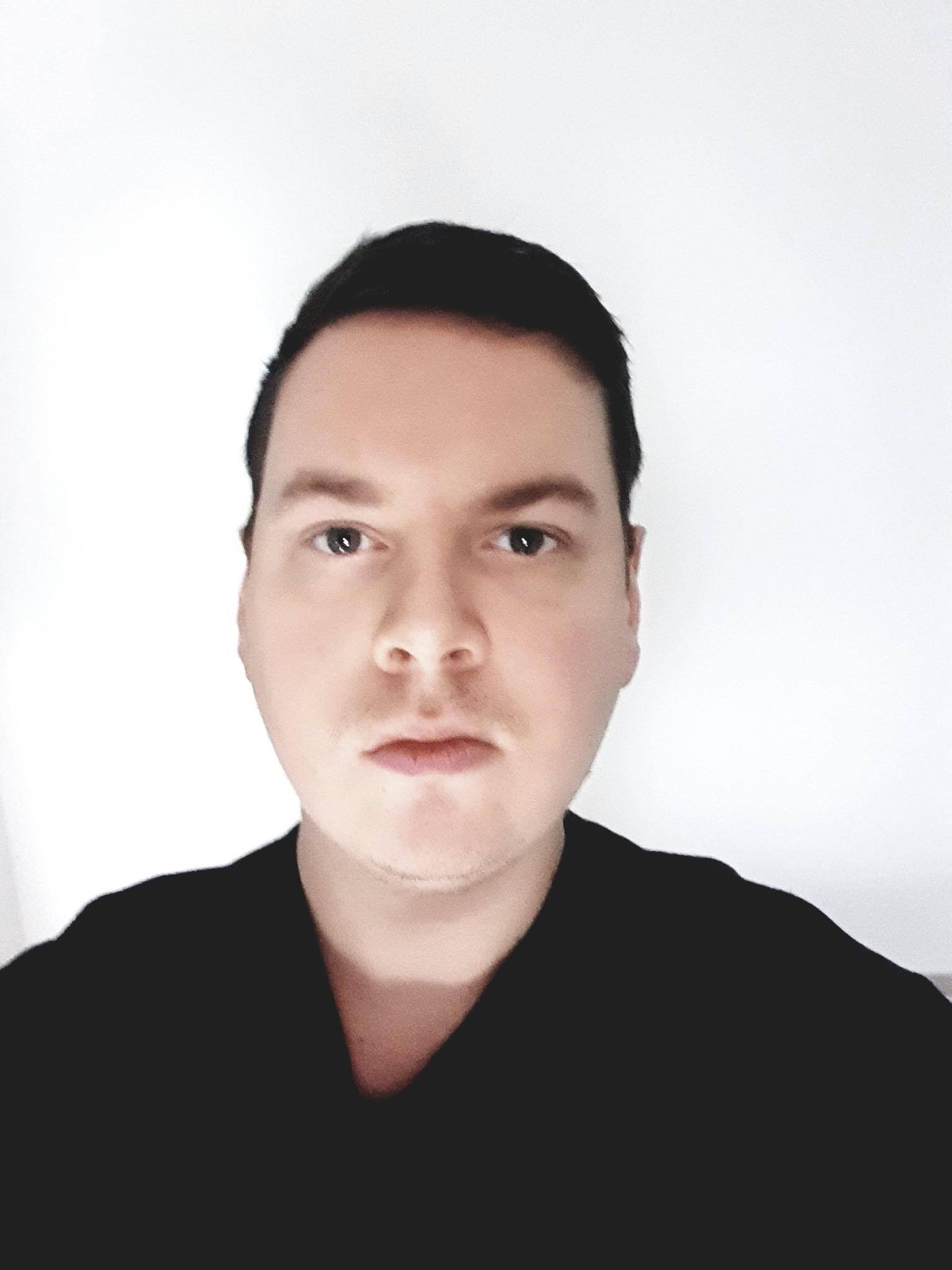 Nicolas Busson - Office manager